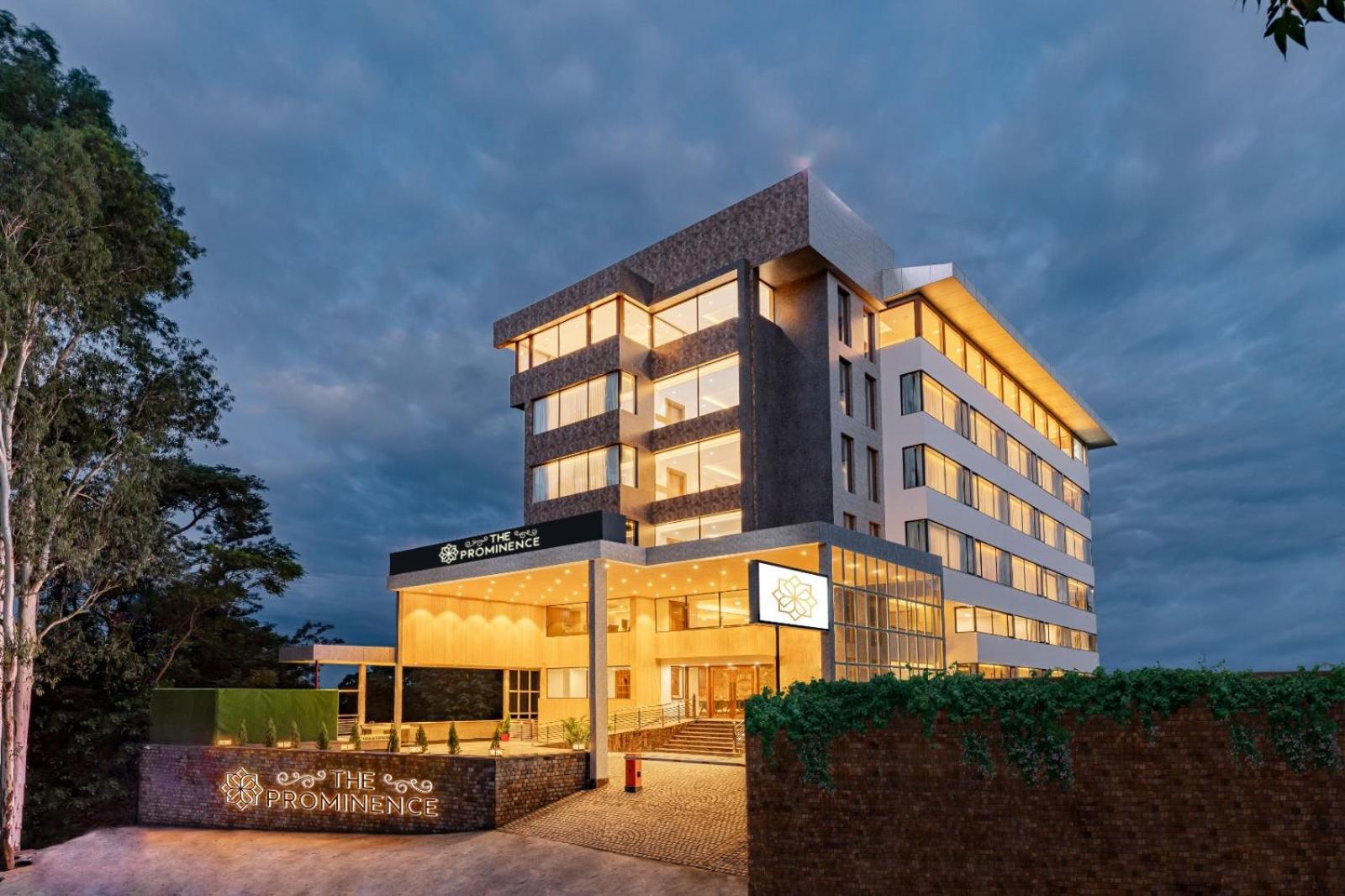 Hotel The Prominence Mussoorie Road Dehradun Extérieur photo