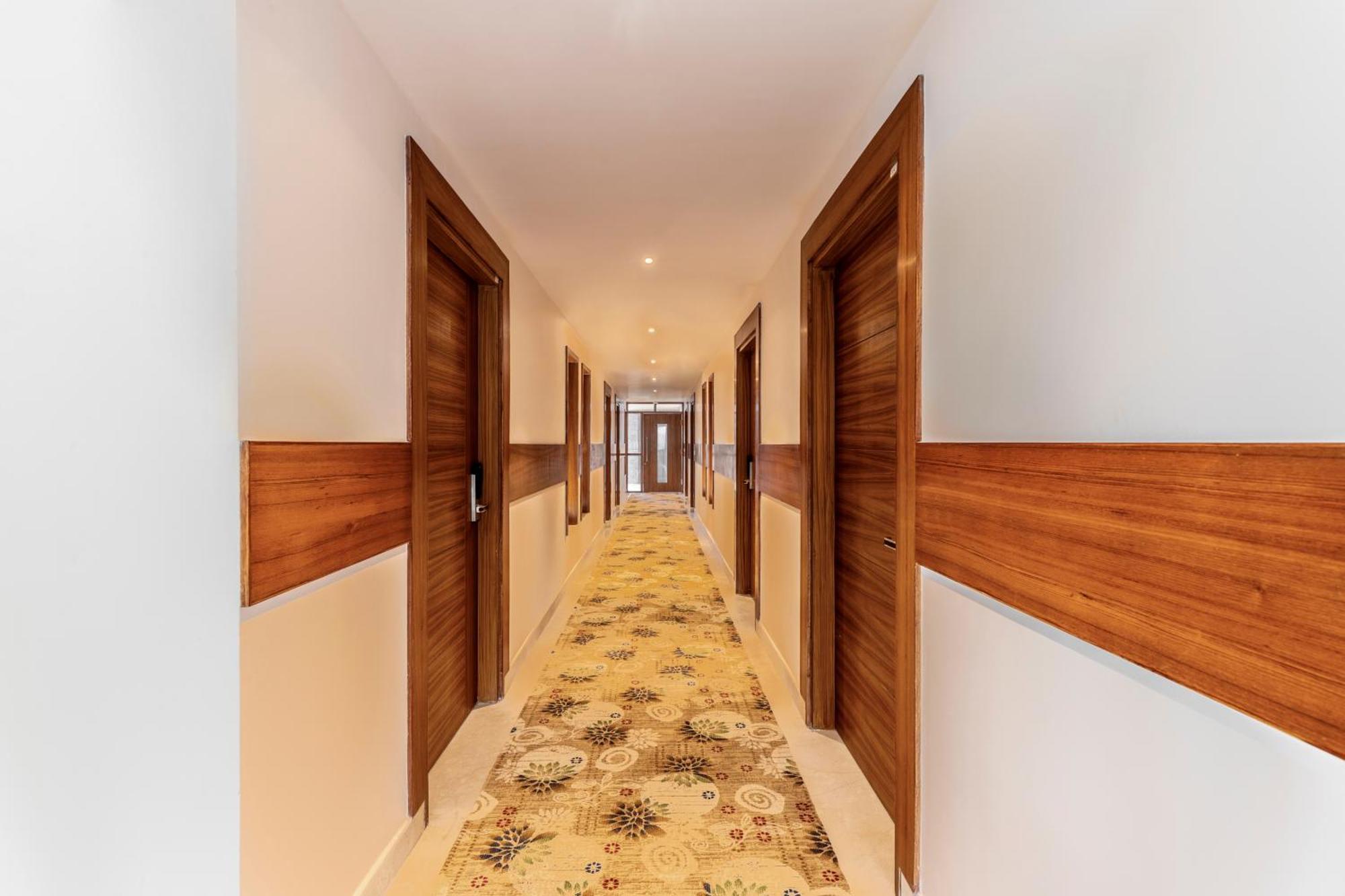 Hotel The Prominence Mussoorie Road Dehradun Extérieur photo