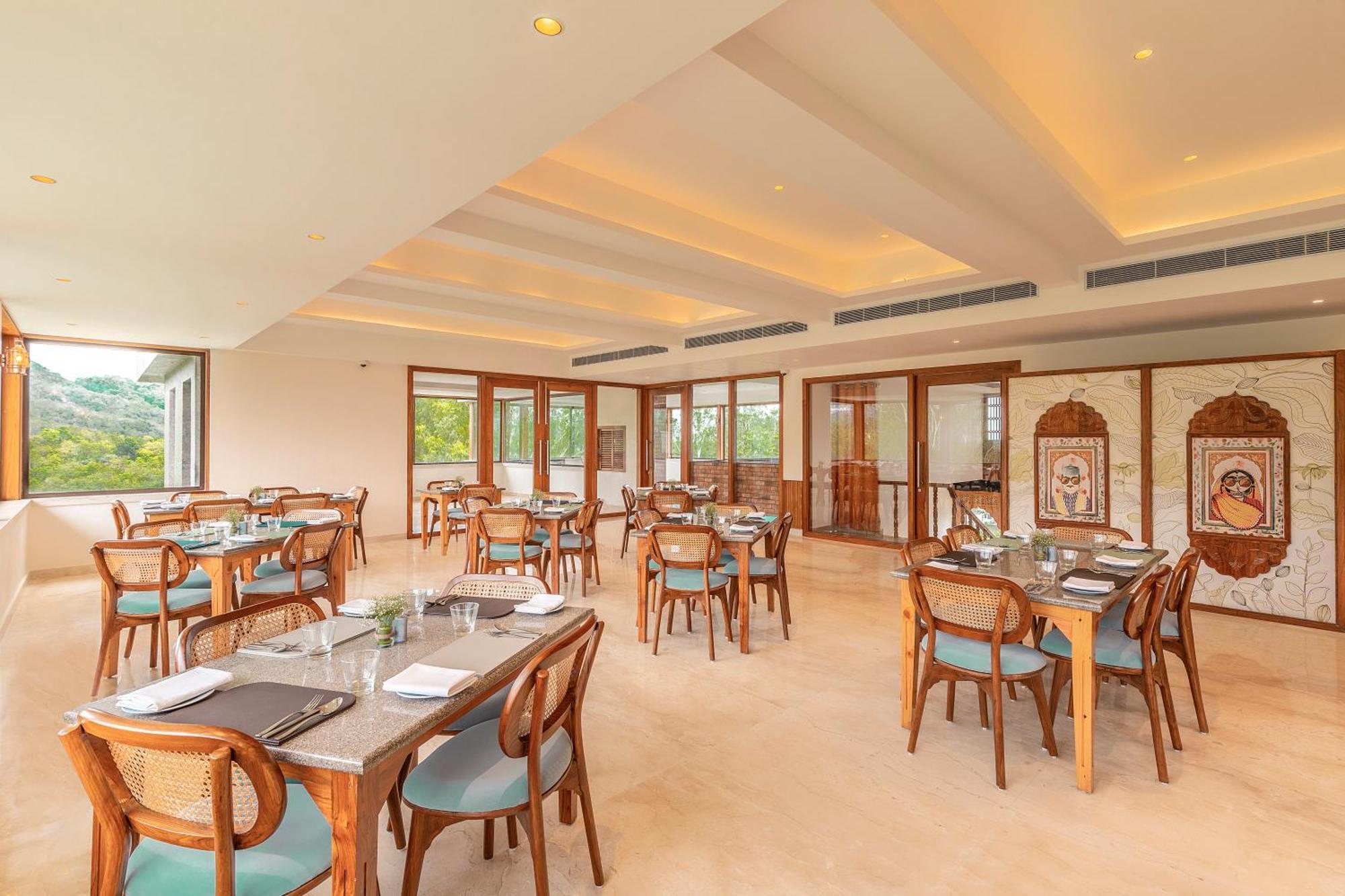 Hotel The Prominence Mussoorie Road Dehradun Extérieur photo